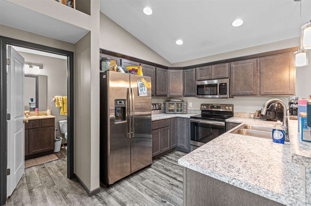 372 Tanglewood Drive Solon IA 52333