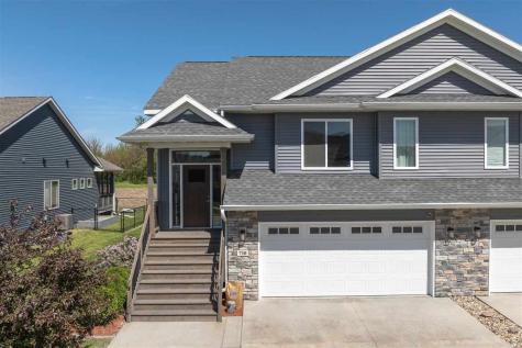 710 Brook Ridge Avenue North Liberty IA 52317