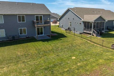 710 Brook Ridge Avenue North Liberty IA 52317