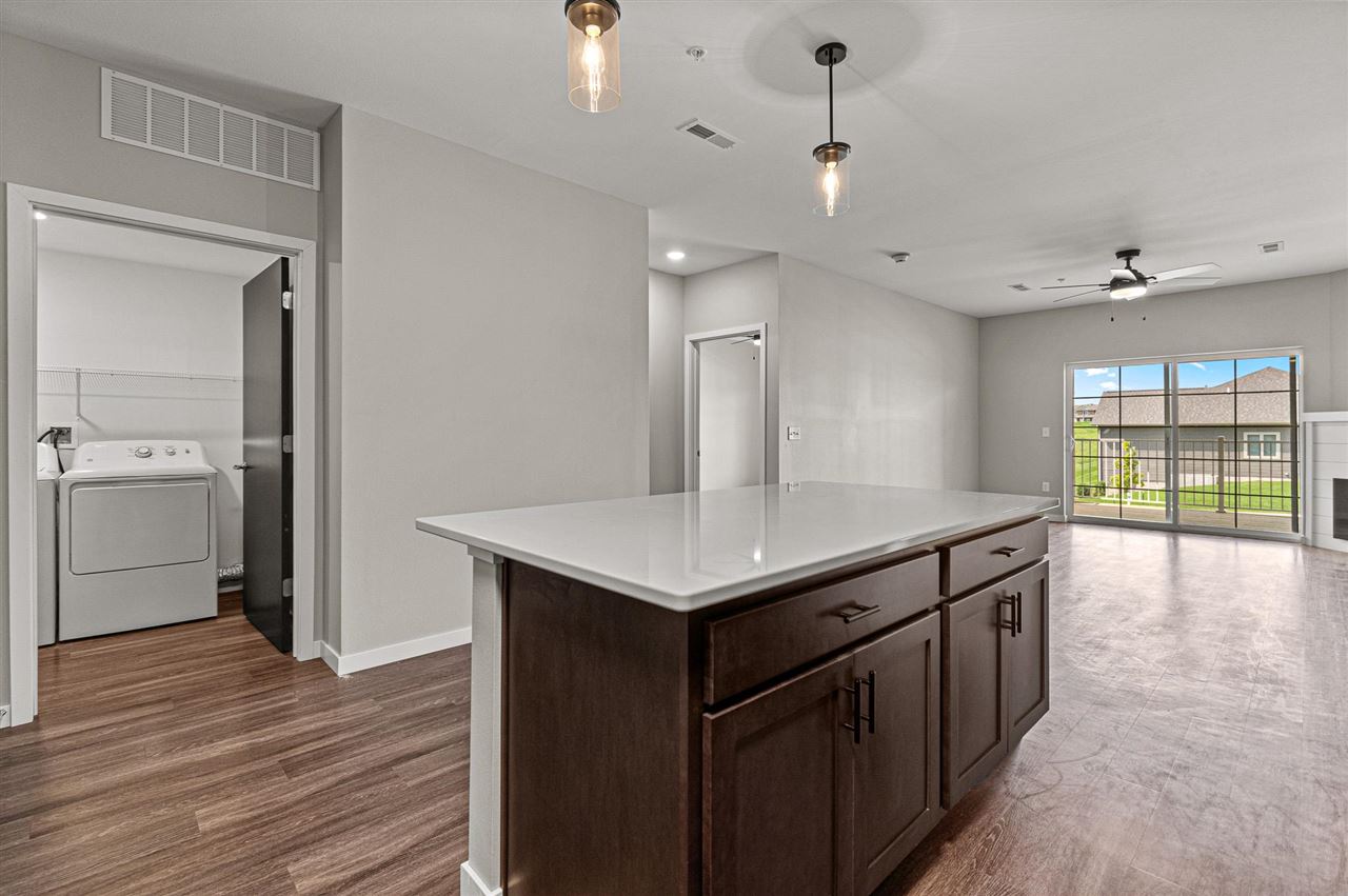 2877 Spring Rose Circle #205 Coralville IA 52241