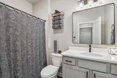 769 Clover Hill Drive North Liberty IA 52317