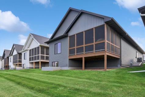 769 Clover Hill Drive North Liberty IA 52317