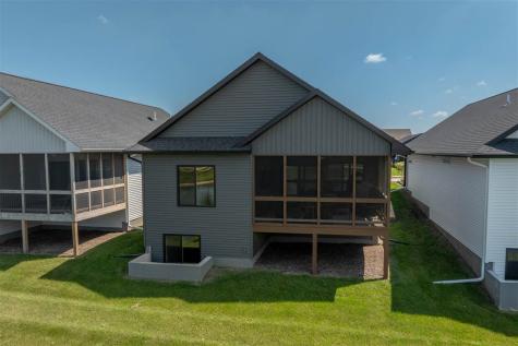 769 Clover Hill Drive North Liberty IA 52317