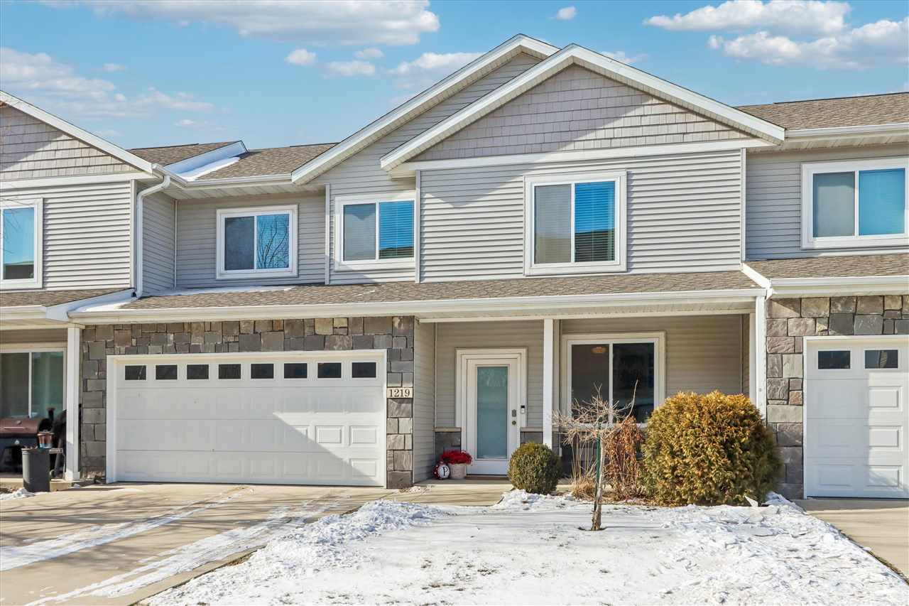1219 Ronald Way North Liberty IA 52317