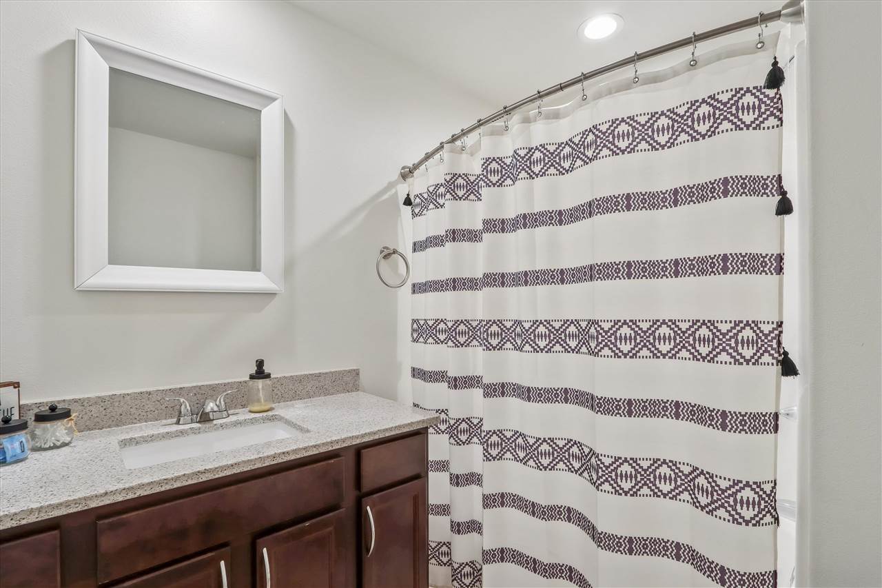 1219 Ronald Way North Liberty IA 52317