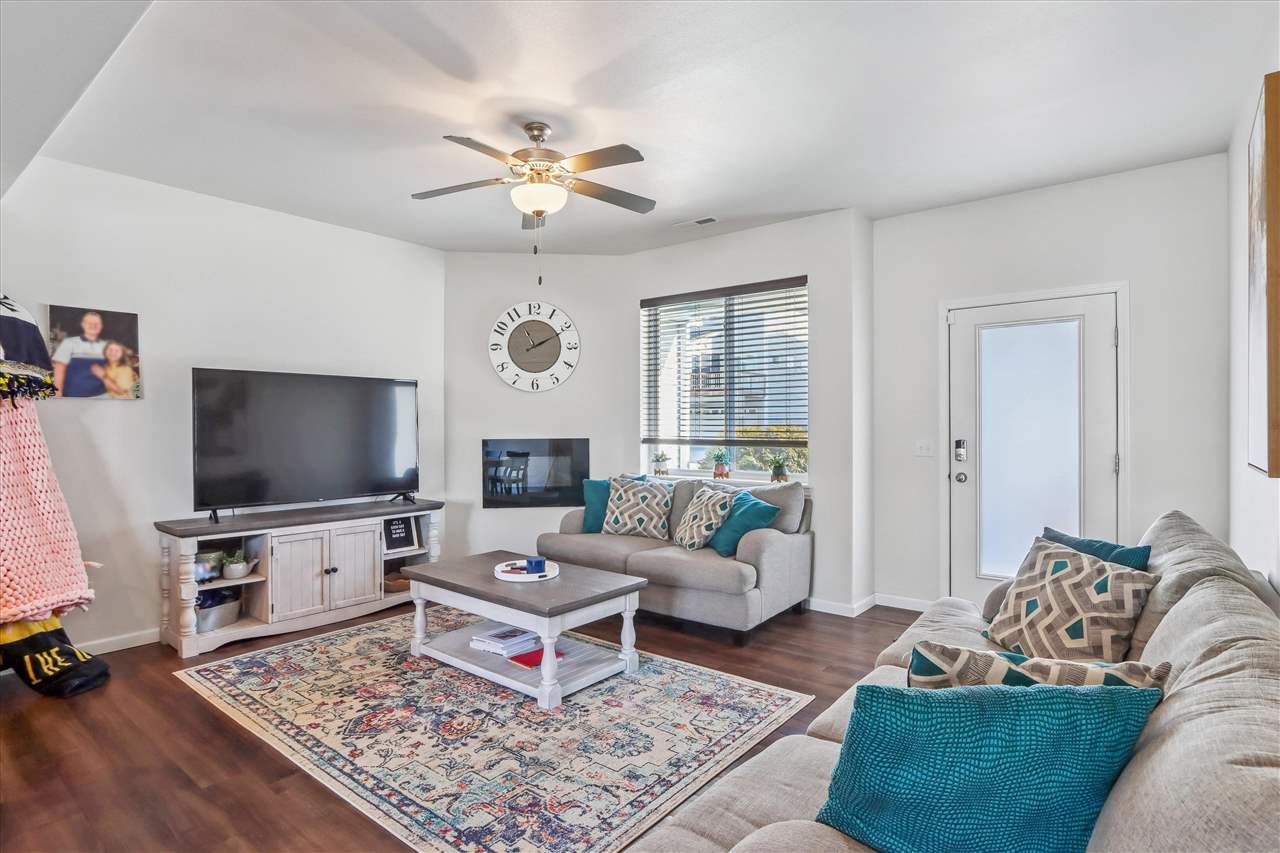 1219 Ronald Way North Liberty IA 52317