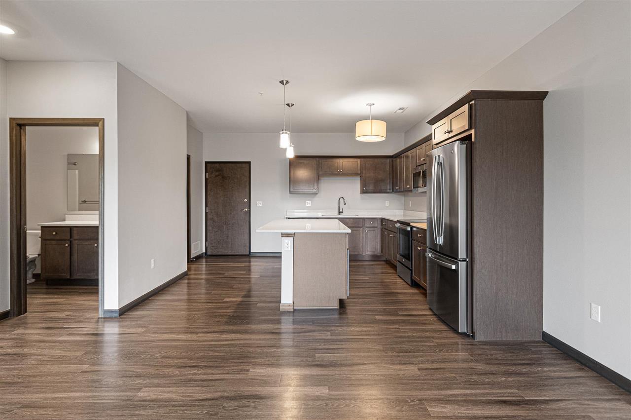 2871 Spring Rose Circle #207 Coralville IA 52241