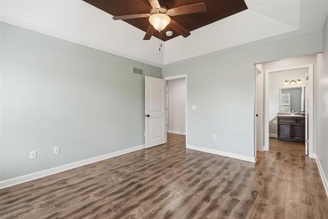 628 Walker Circle Iowa City IA 52245