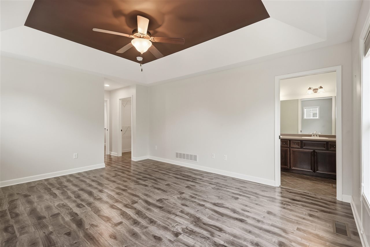 628 Walker Circle Iowa City IA 52245