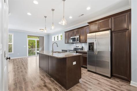 628 Walker Circle Iowa City IA 52245