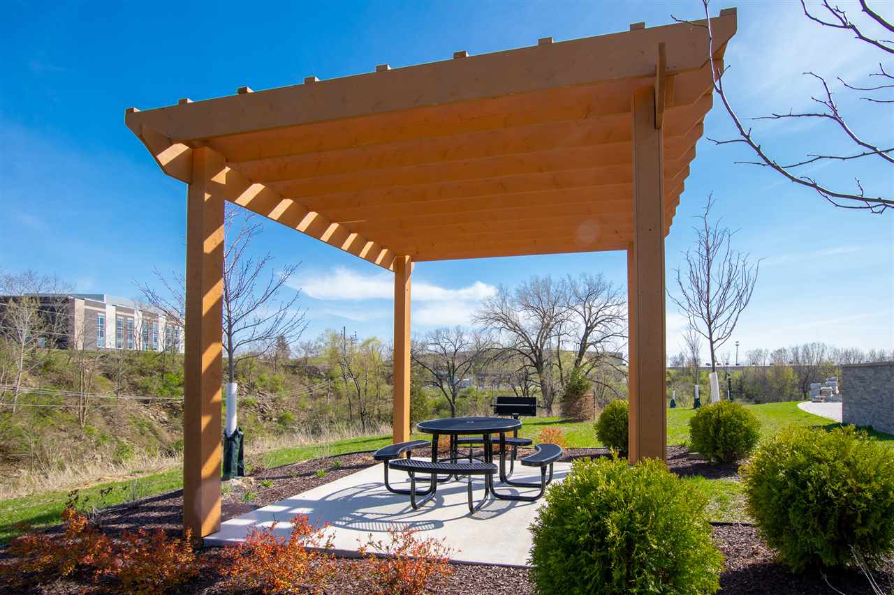 2877 Spring Rose Circle #301 Coralville IA 52241