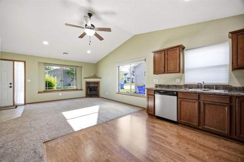 1495 Jaylen Lane North Liberty IA 52317