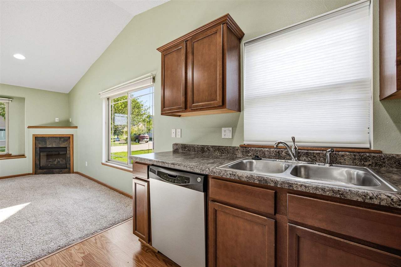 1495 Jaylen Lane North Liberty IA 52317