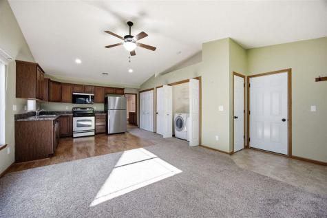 1495 Jaylen Lane North Liberty IA 52317