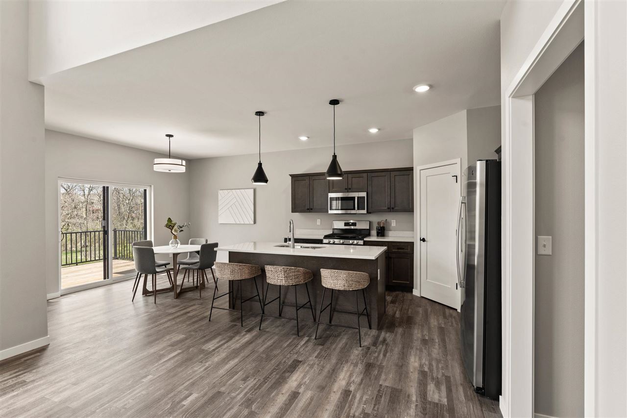 1115 Ivy Lane North Liberty IA 52317