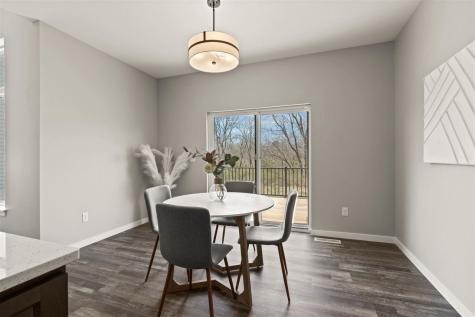 1115 Ivy Lane North Liberty IA 52317