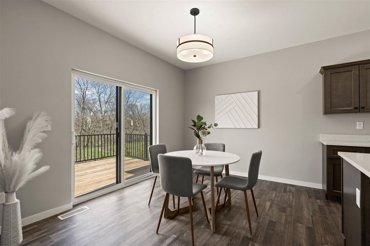 1115 Ivy Lane North Liberty IA 52317