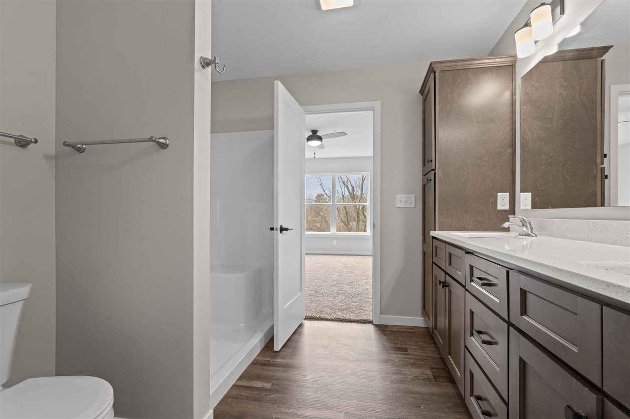 1115 Ivy Lane North Liberty IA 52317