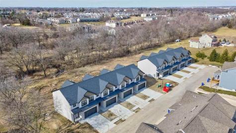 1115 Ivy Lane North Liberty IA 52317