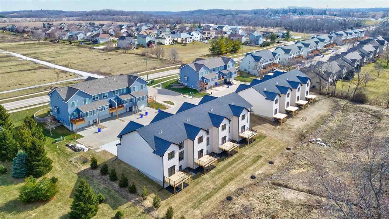 1115 Ivy Lane North Liberty IA 52317