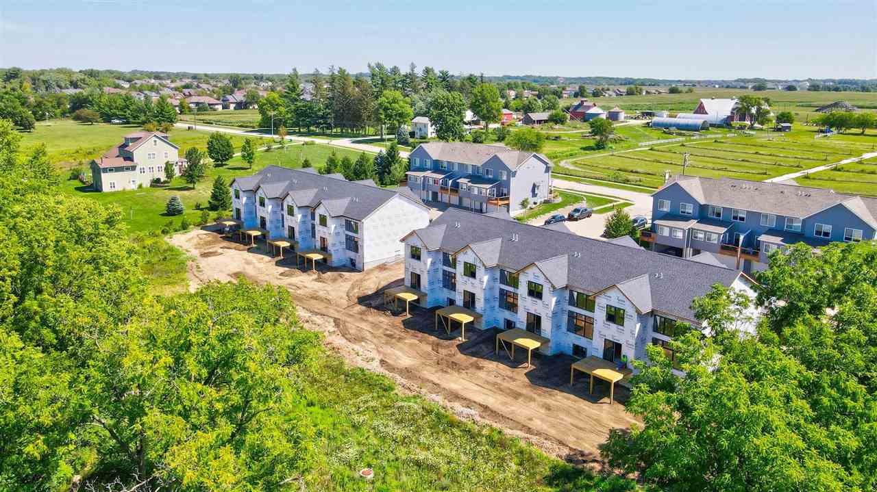 1115 Ivy Lane North Liberty IA 52317