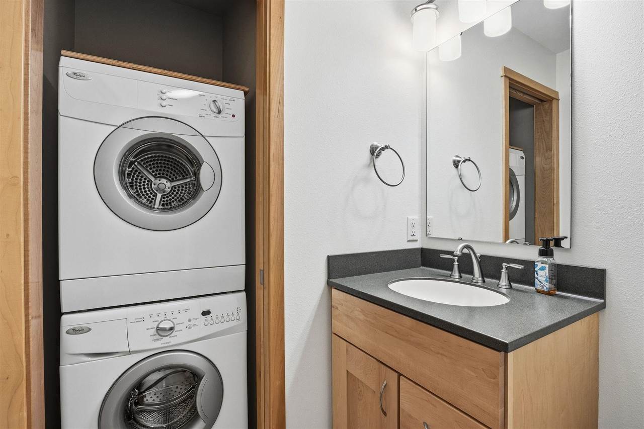 847 Quarry Road Coralville IA 52241
