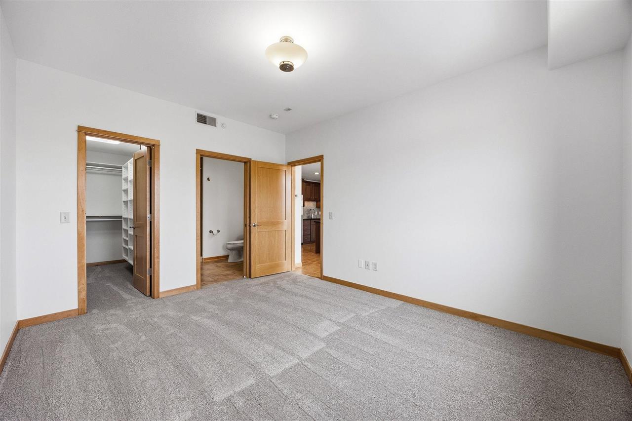 847 Quarry Road Coralville IA 52241