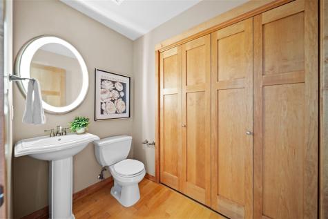 51 Montgomery Place Iowa City IA 52240