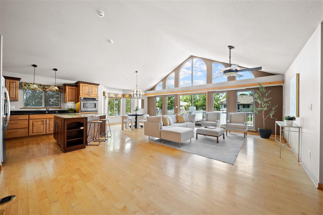 51 Montgomery Place Iowa City IA 52240