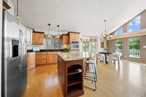 51 Montgomery Place Iowa City IA 52240