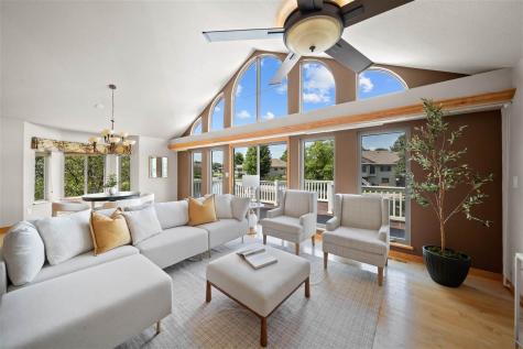 51 Montgomery Place Iowa City IA 52240
