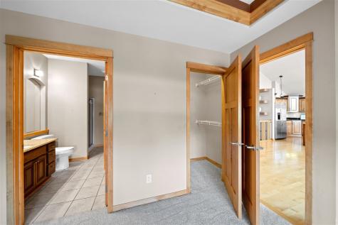 51 Montgomery Place Iowa City IA 52240