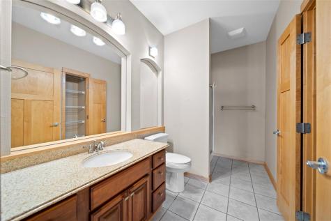 51 Montgomery Place Iowa City IA 52240
