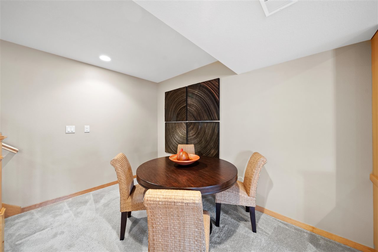 51 Montgomery Place Iowa City IA 52240