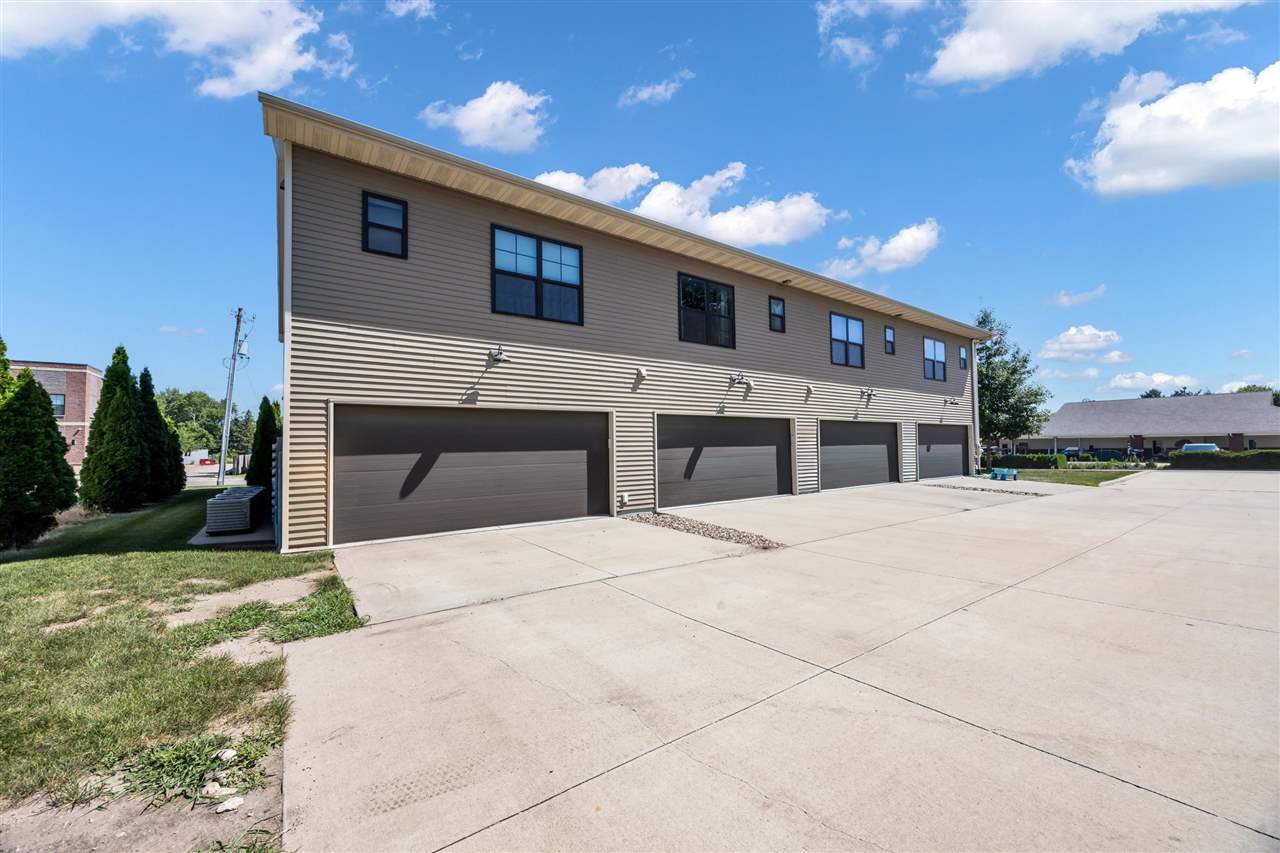 333 E Main Street Solon IA 52333-9420