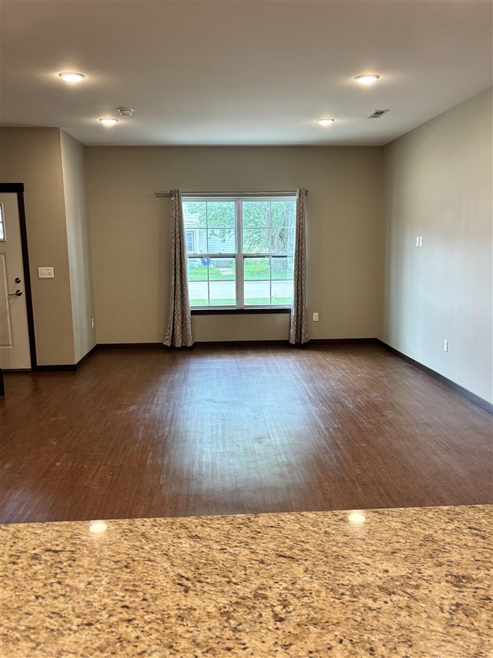 333 E Main Street Solon IA 52333-9420
