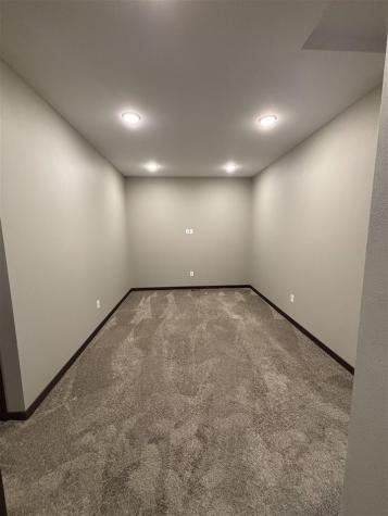 333 E Main Street Solon IA 52333-9420