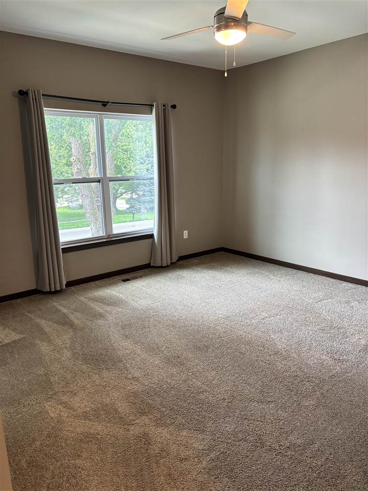 333 E Main Street Solon IA 52333-9420