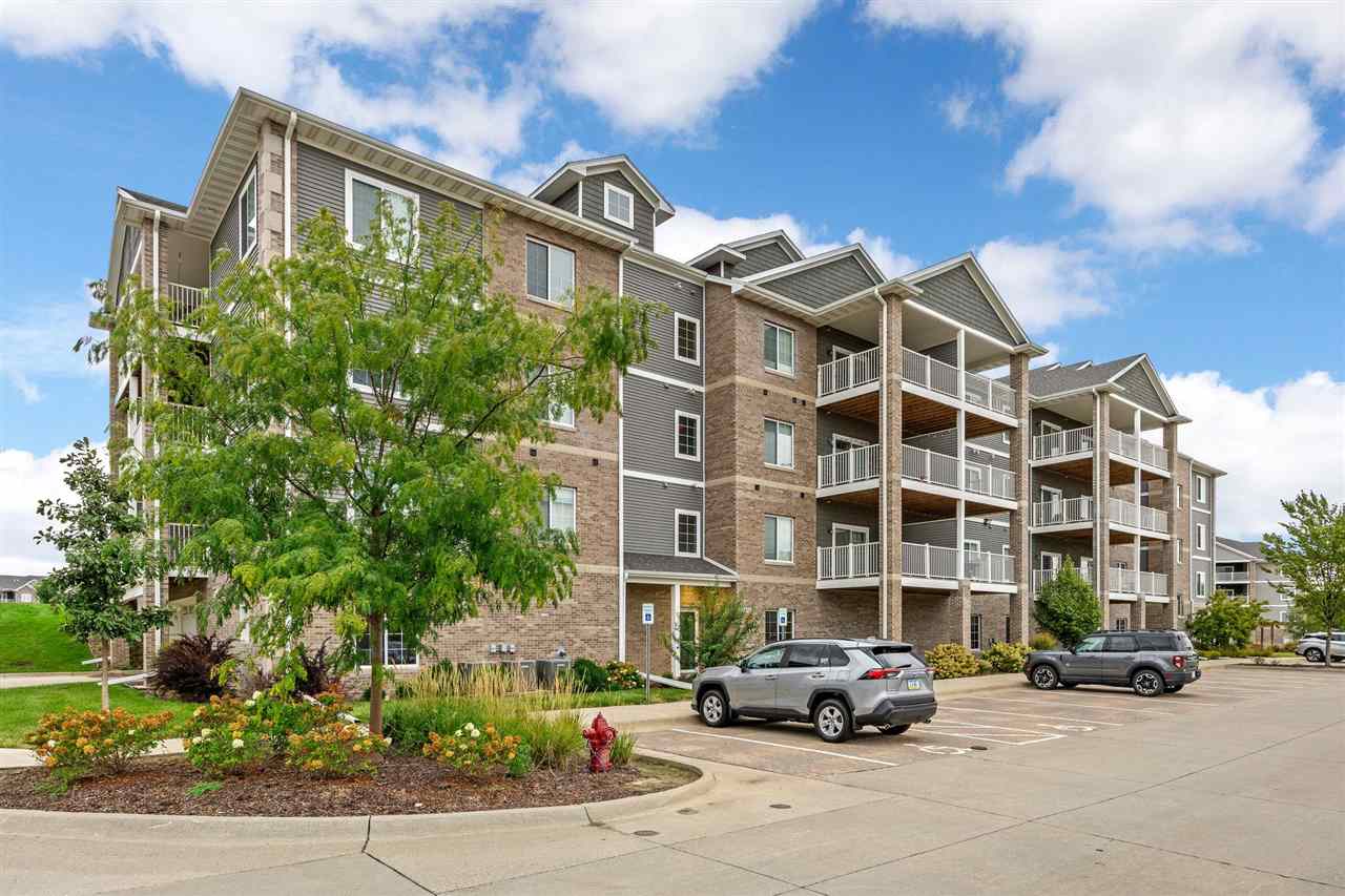 2871 Spring Rose Circle Coralville IA 52241