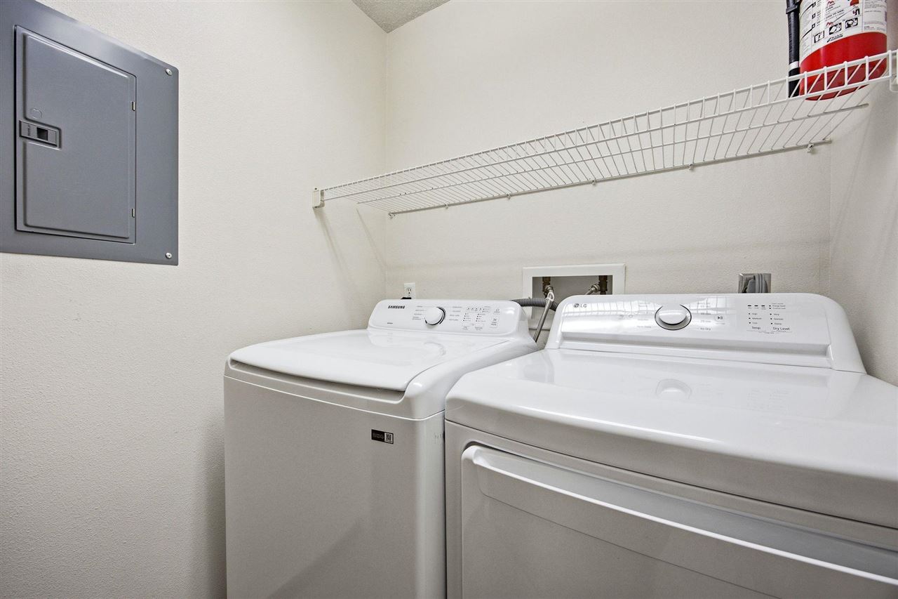 536 Westside Drive Iowa City IA 52246