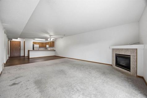 536 Westside Drive Iowa City IA 52246
