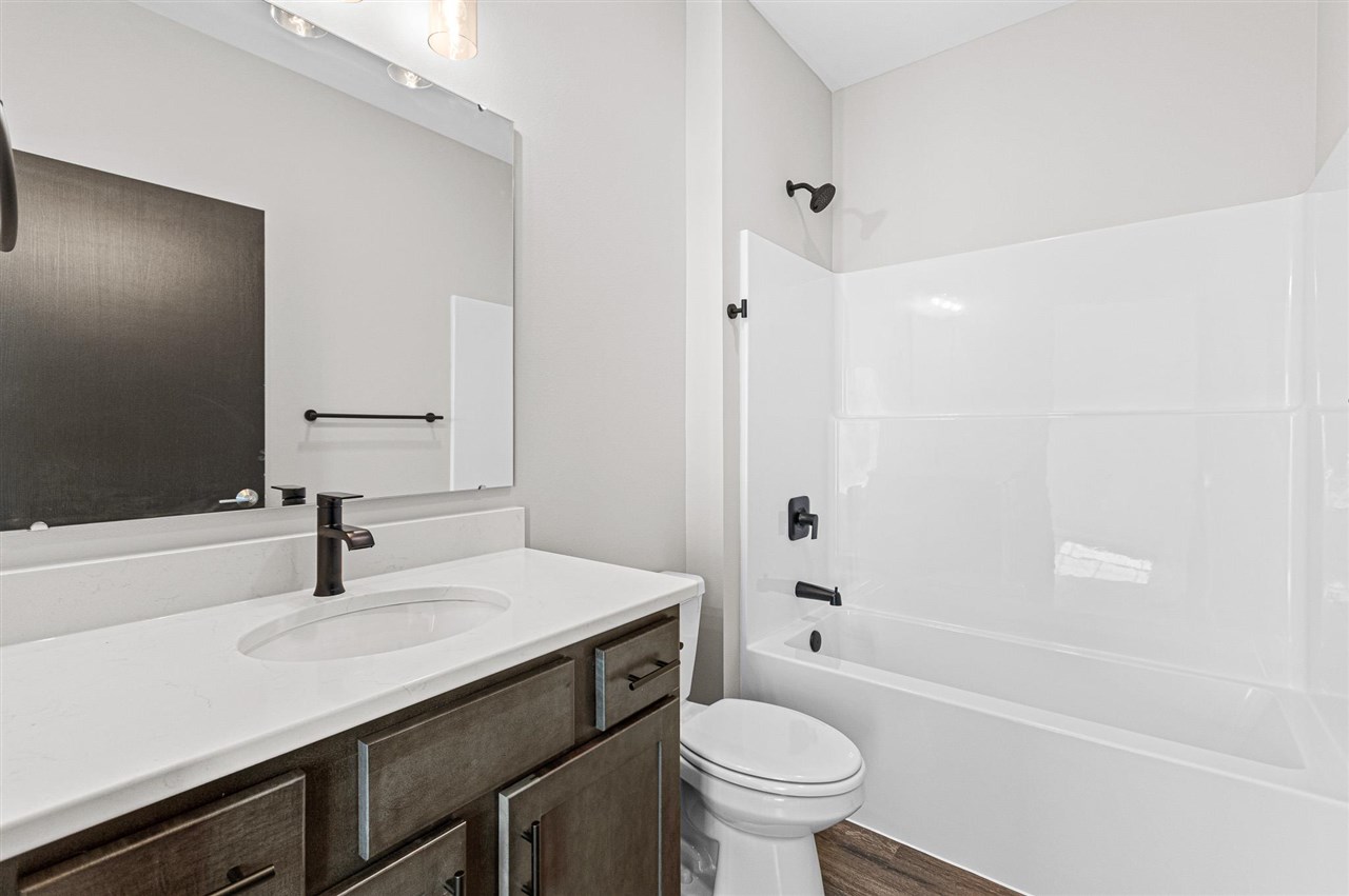 2877 Spring Rose Circle #302 Coralville IA 52241