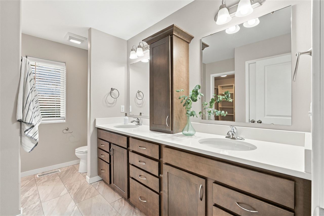 471 Potter Street Tiffin IA 52340