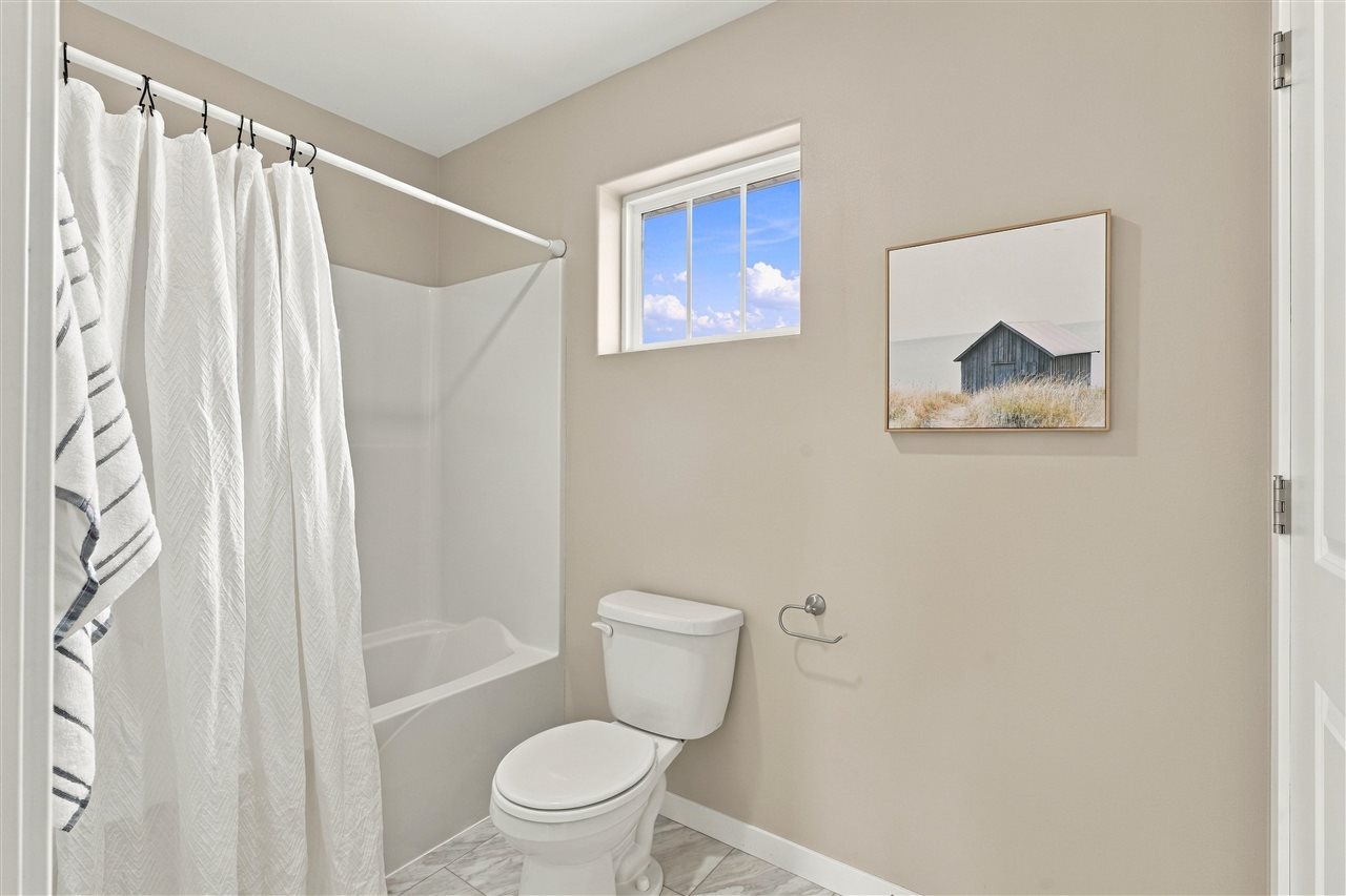 471 Potter Street Tiffin IA 52340
