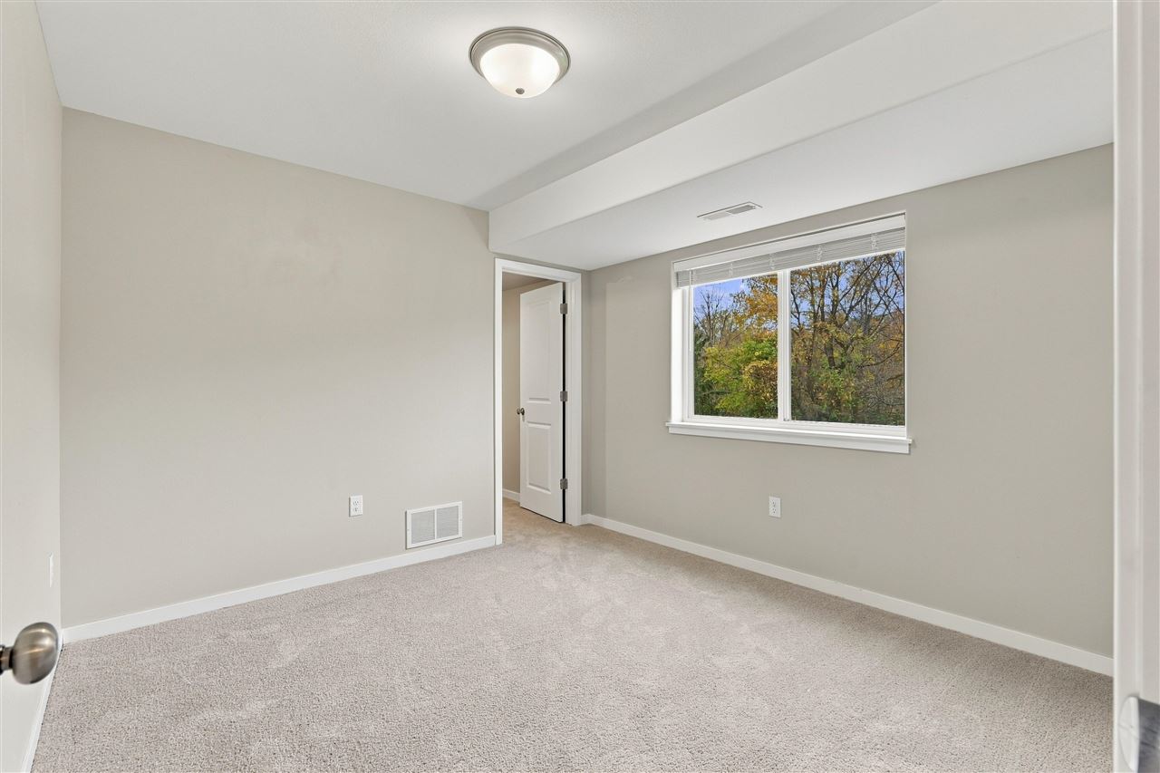 471 Potter Street Tiffin IA 52340