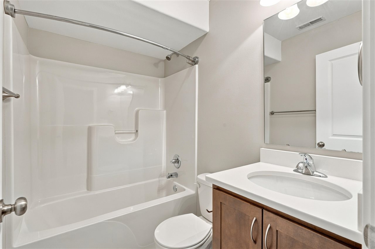 471 Potter Street Tiffin IA 52340