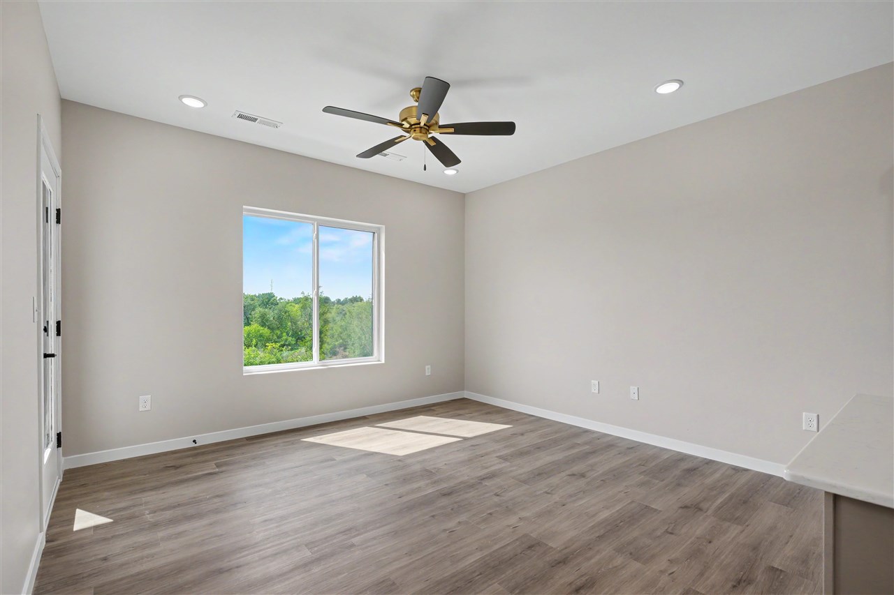 4428 Deer Creek Road Iowa City IA 52246