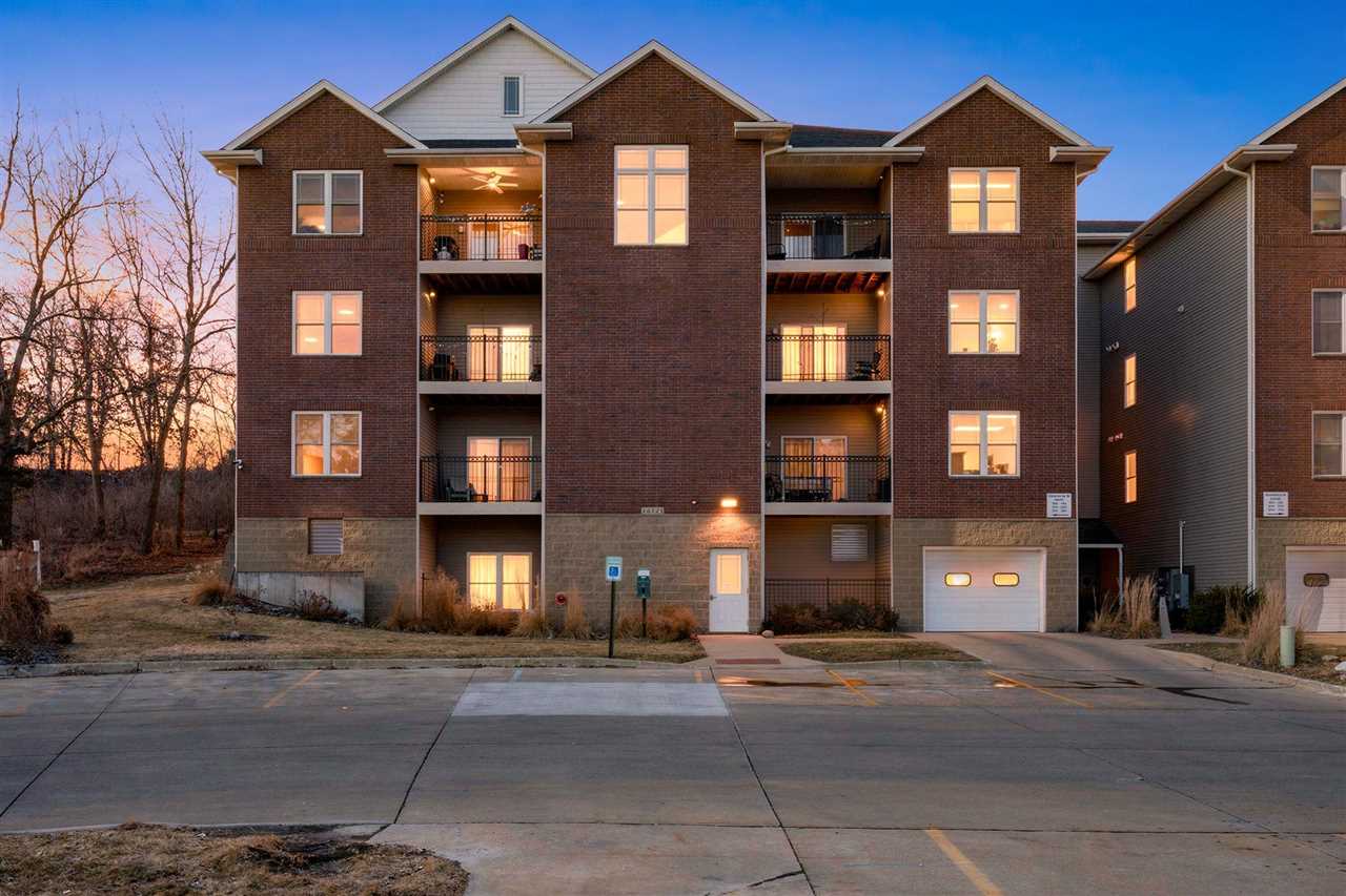 1092 Walnut Avenue Riverside IA 52327