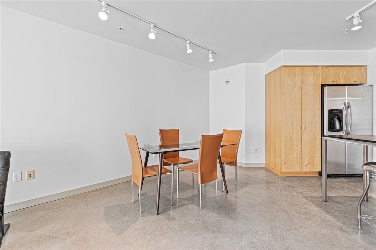 221 E College Street Iowa City IA 52240