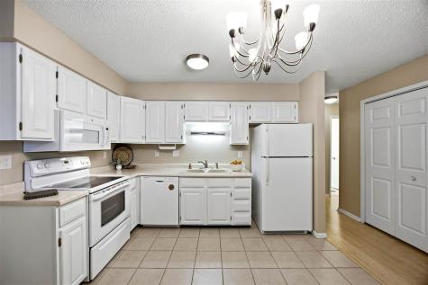 3302 Hanover Court Iowa City IA 52245